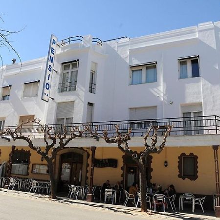 Pension Subirats Perello El Perelló Exterior foto